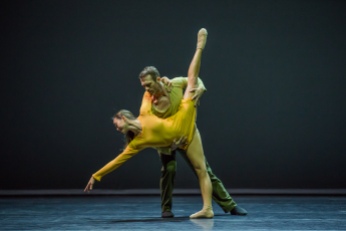 Sydney Dance Company's Quintett featuring Chloe Leong and Davod Mack 2. Photo by Peter Greig